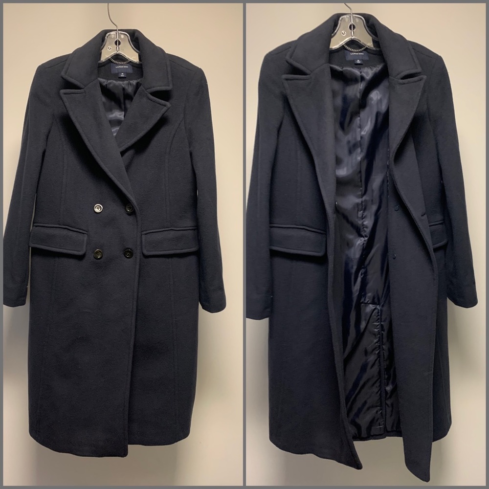 Lands End Navy blue coat Size 10 EUC